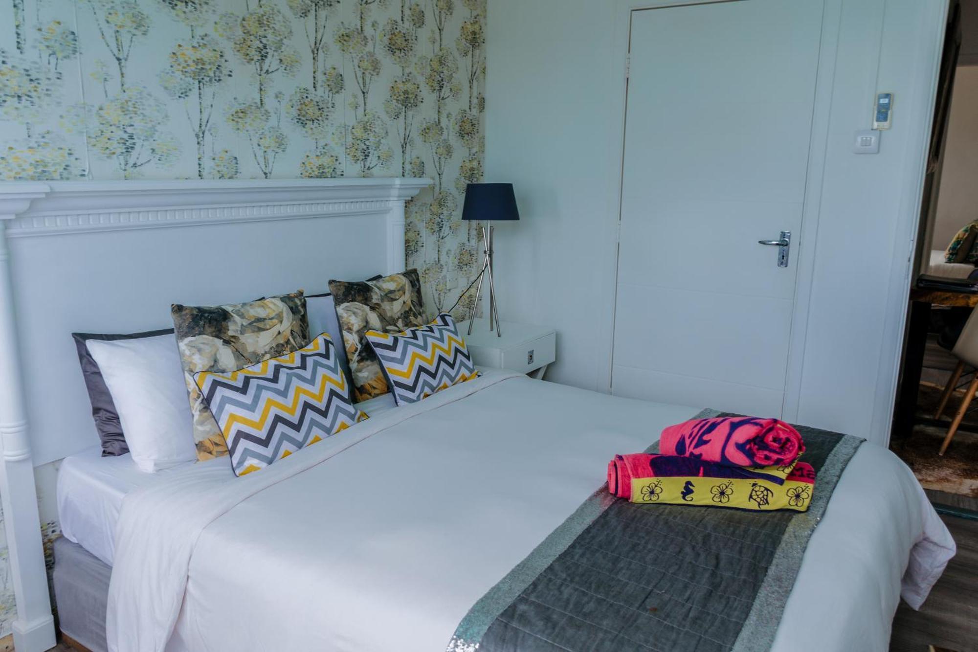 Boutique Villa On The Rocks With Stunning Sea Views, Infinity Pool & Private Sea Trou d'Eau Douce Exteriör bild